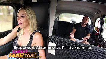 Femme Chauffeur VIP : Une blonde et une brune comblent leurs passagers