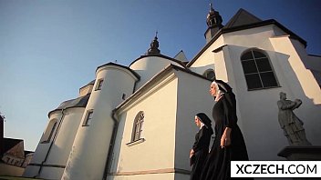 Vidéos X torrides avec des nonnes et créatures catholiques - XCZECH.com